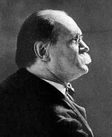 Chess master, puzzlist, and recreational mathematician Sam Loyd. GREAT mustache.